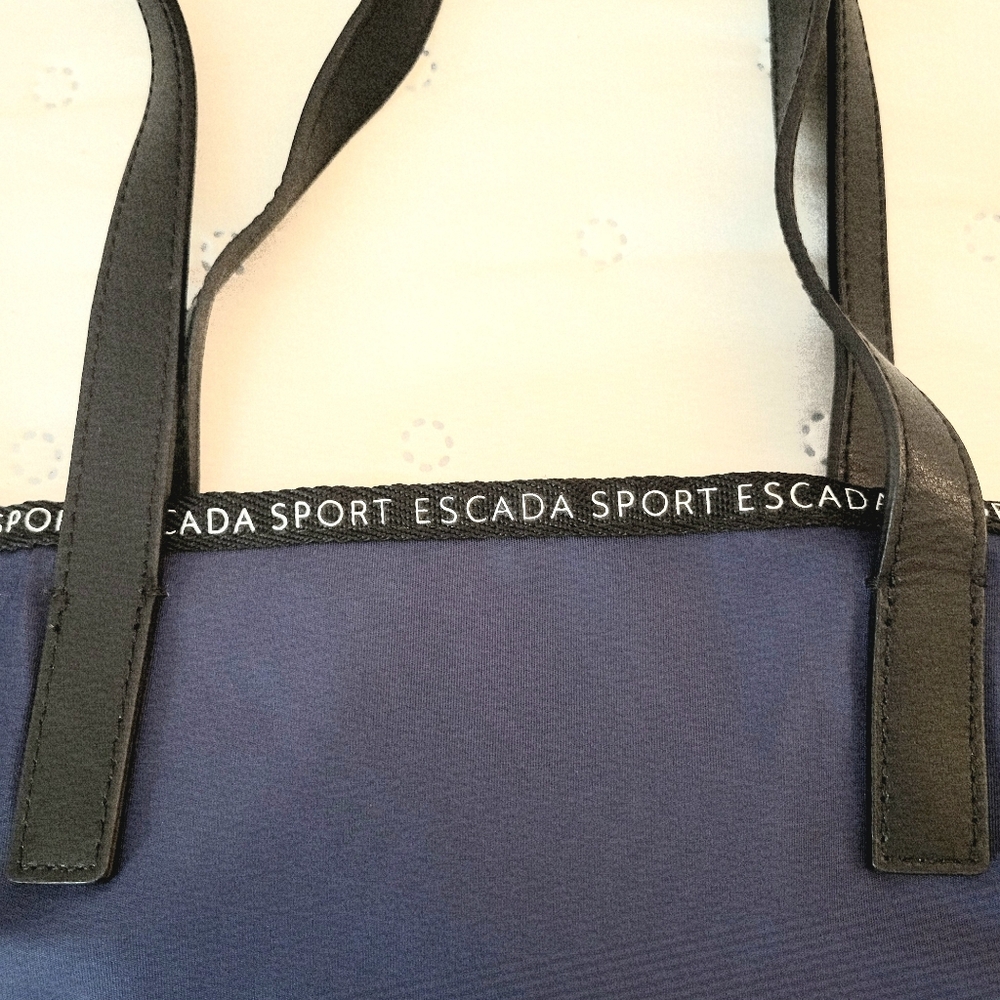 NWOT Escada Sport Tote - Picture 4 of 7